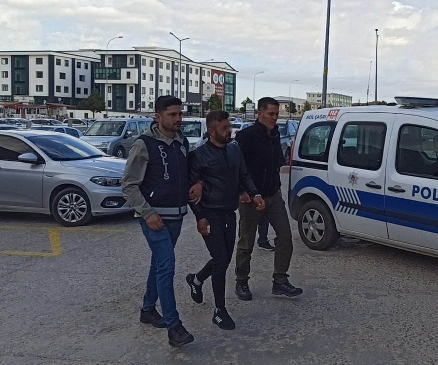 Konya’da Uyuşturucu Tacirlerine Operasyon: 6 Gözaltı