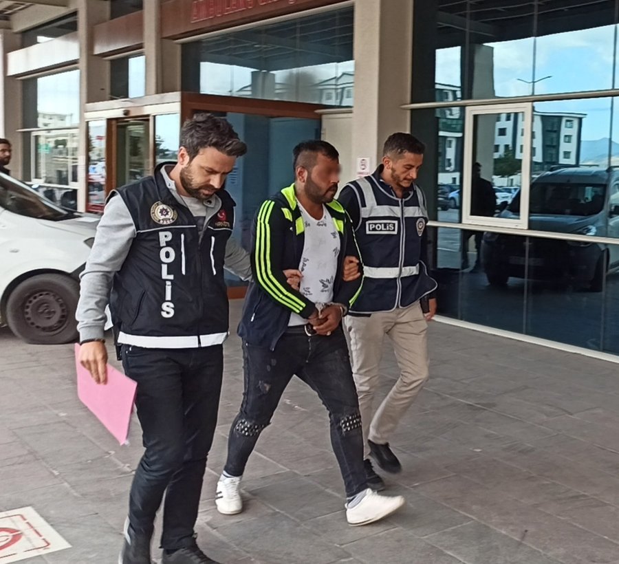 Konya’da Uyuşturucu Tacirlerine Operasyon: 6 Gözaltı