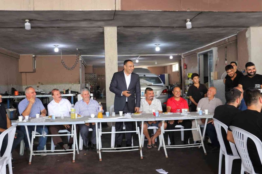 Başkan Yılmaz İlçe Esnafıyla Buluştu