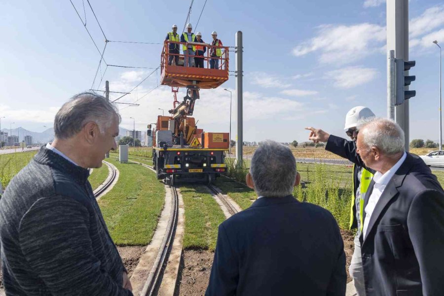 Başkan Büyükkılıç: “tramvay Hattına 120 Bin Adet Fidan Dikiyoruz”