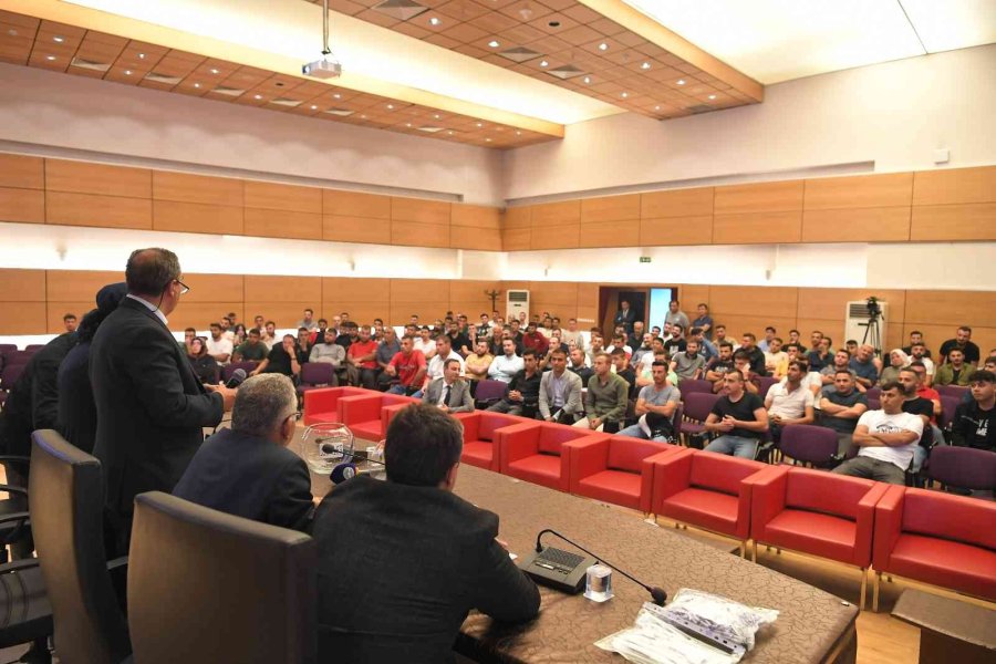 Büyükşehir’de Yeni Personel Kura Çekilerek Belirlendi