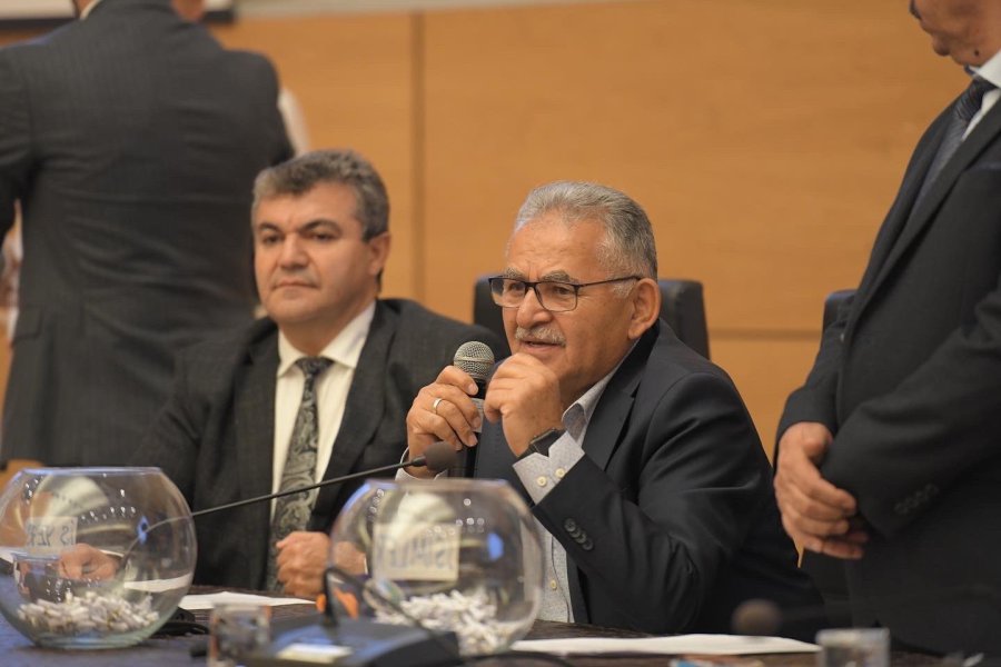 Büyükşehir’de Yeni Personel Kura Çekilerek Belirlendi