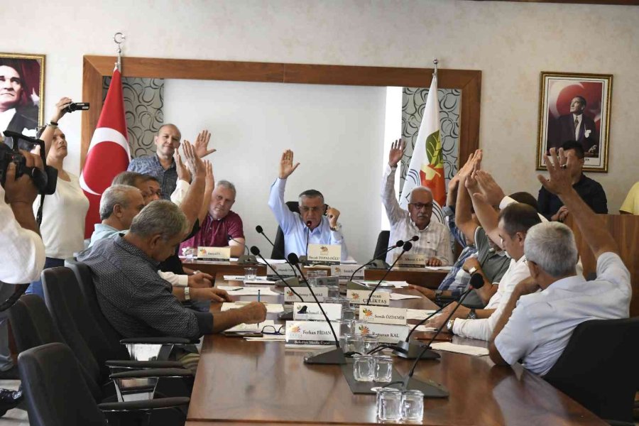 Kemer Belediyesi Ekim Ayı Meclis Toplantısı Yapıldı