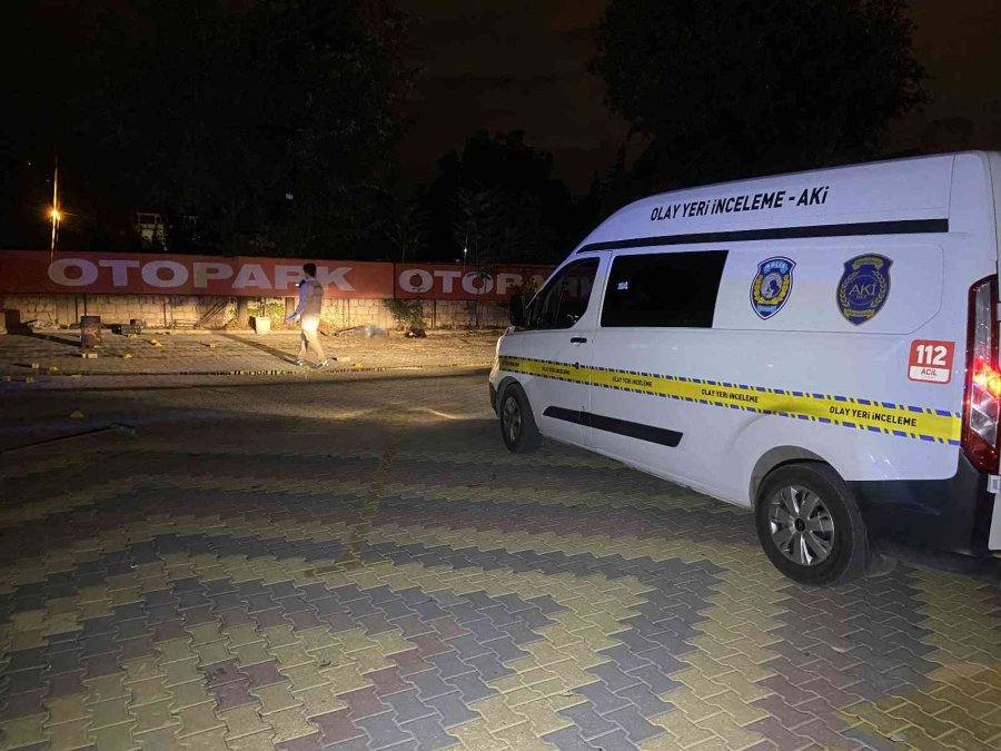 Otoparkta Öldürülmüş Halde Bulundu