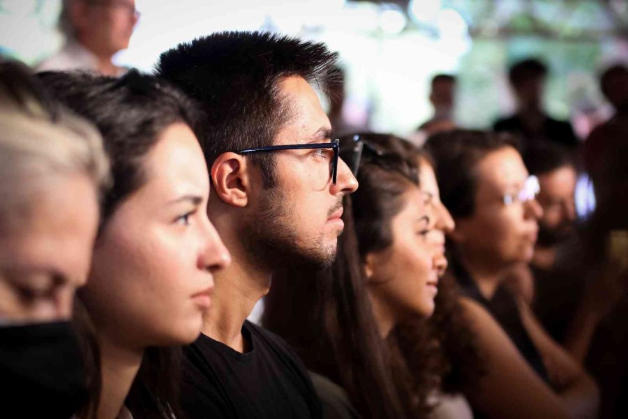 Altın Portakal Film Festivali Söyleşilerle Devam Ediyor