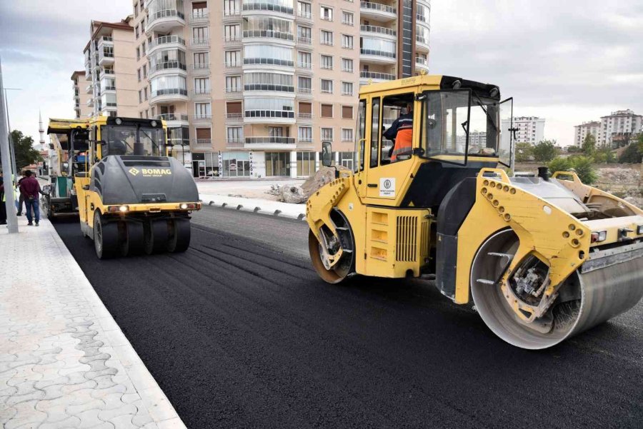 Selçuklu’da Asfalt Kalitesi Artmaya Devam Ediyor