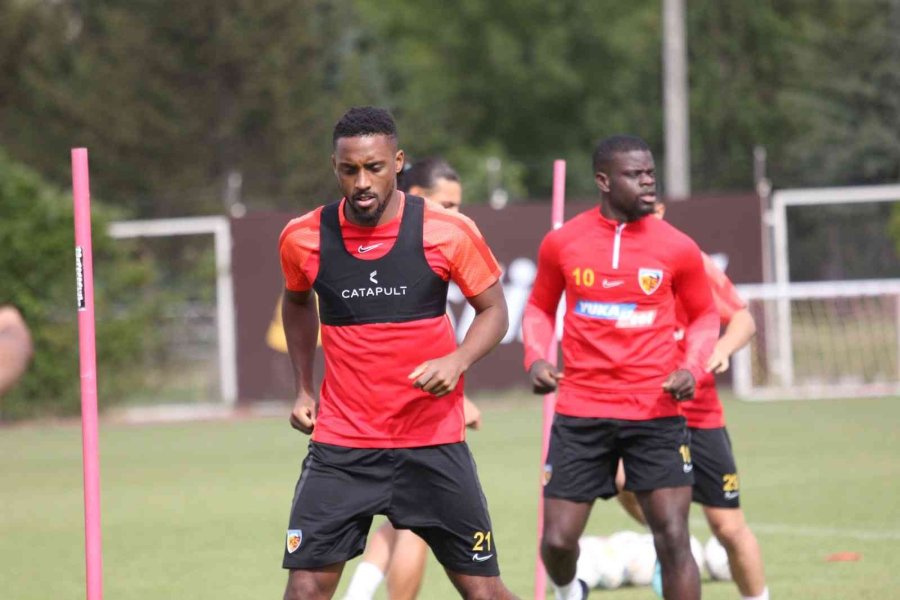 Kayserispor, Ümraniyespor Maçı Hazırlıklarını Sürdürüyor