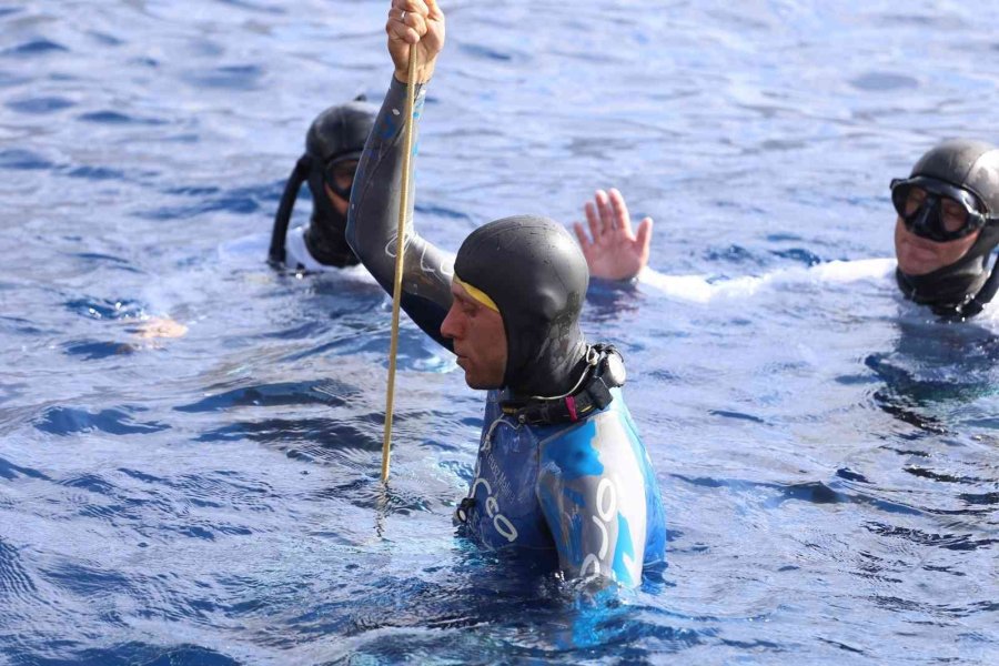 Kaş’ta Dalış Turizmi Gelişiyor