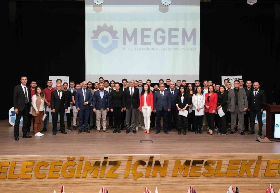 Bebka Destekli Megem Kursları Gençleri İş Sahibi Yapıyor