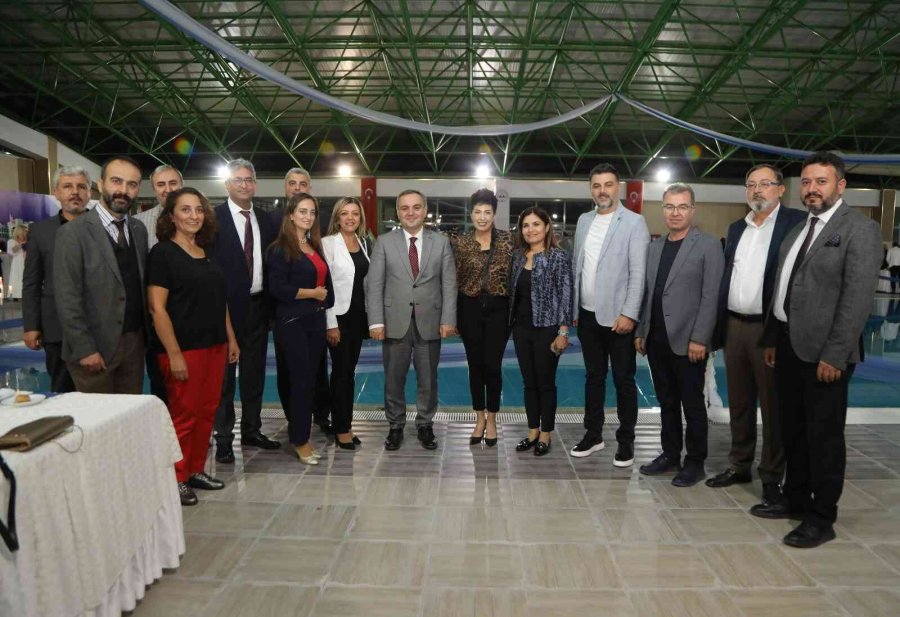 Erü Rektörü Altun, 6 Fakültenin Akademisyenleri İle Buluştu