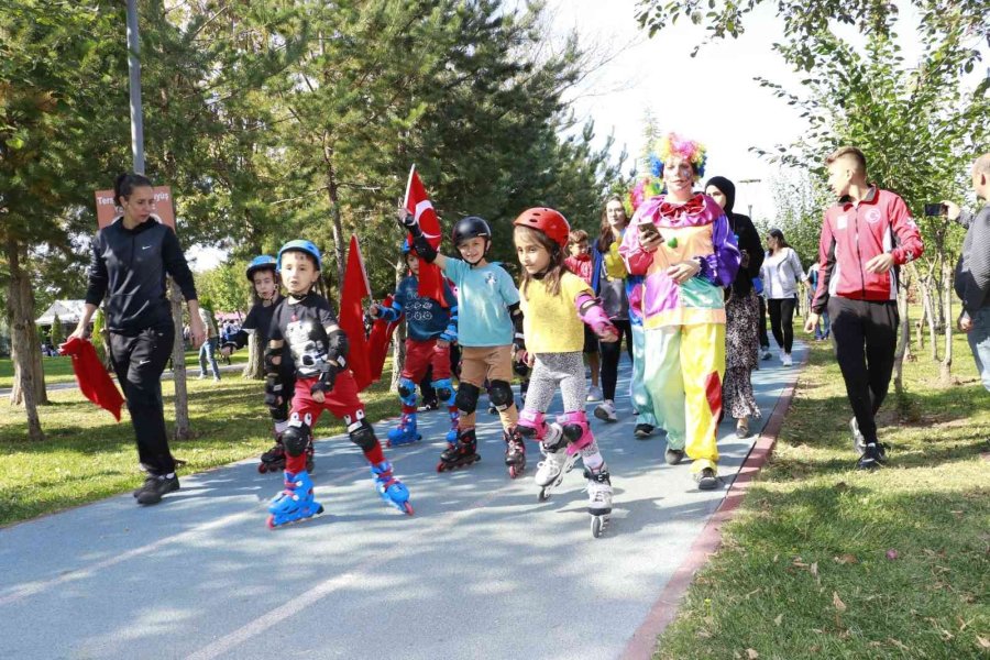 Amatör Spor Haftası Etkinlikleri Kortej Ve Branş Gösterileriyle Devam Etti