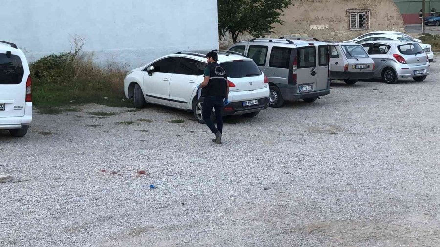 Karaman’da Gençler Arasındaki Kavga Kanlı Bitti: 1 Yaralı