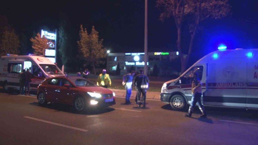 Trafikte Kardeş Kurşunu: Kardeşi Tarafından Otomobilin İçerisinde Vurulan Şahıs Yaralandı