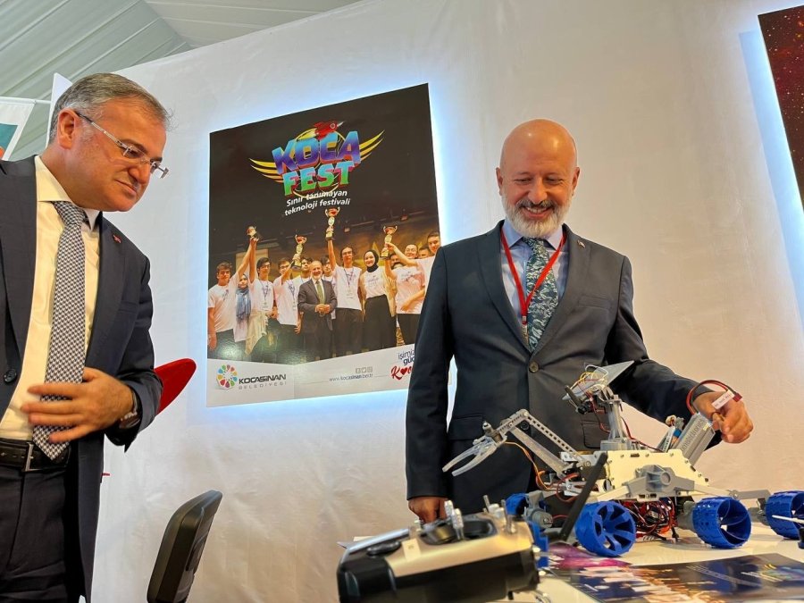 Başkan Çolakbayrakdar; "gençlerimizle Türkiye Yüzyılının İnşasına Büyük Katkı Sağlayacağız"