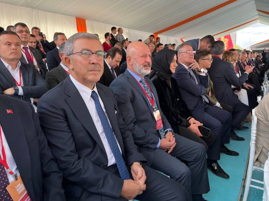 Başkan Çolakbayrakdar; "gençlerimizle Türkiye Yüzyılının İnşasına Büyük Katkı Sağlayacağız"