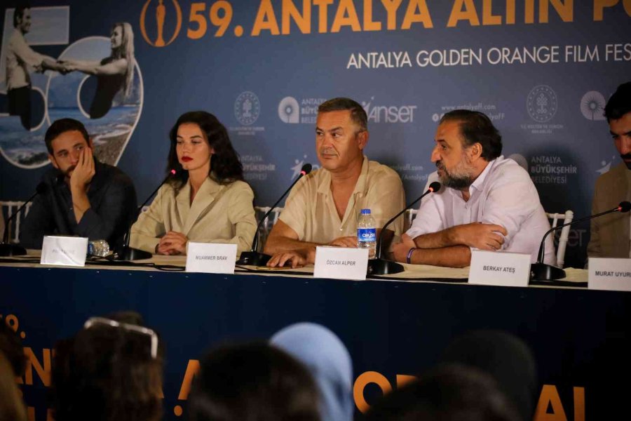 59. Antalya Altın Portakal Film Festivali’nde “karanlık Gece” İzleyicilerin Beğenisine Sunuldu