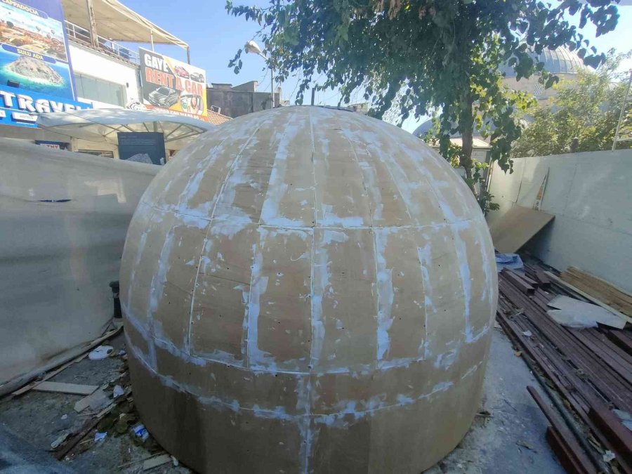 Tarihi Saat Kulesi, 80 Yıl Sonra Kubbesine Kavuşuyor