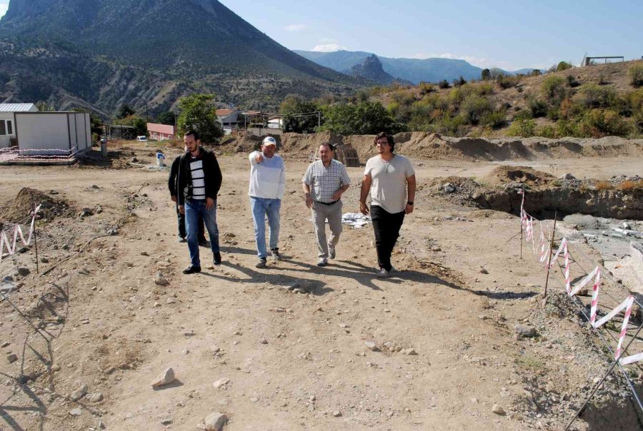 Sarıcakaya’da Toki Binaları Yükseliyor