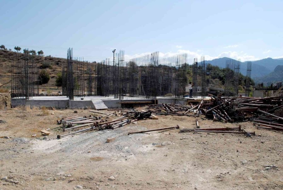 Sarıcakaya’da Toki Binaları Yükseliyor