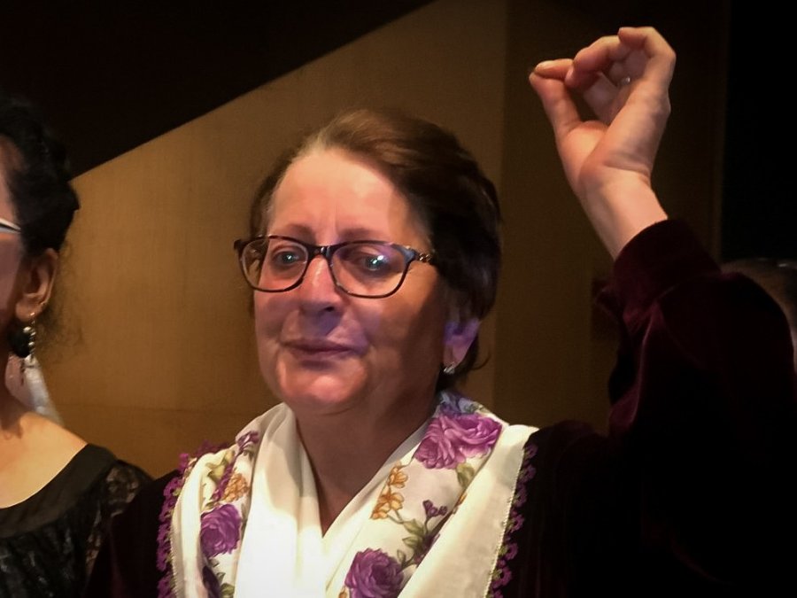 Altın Portakal’da Kadınlardan Oluşan Film Ekibi Söyleşi Sonrasında Saçlarını Kesti