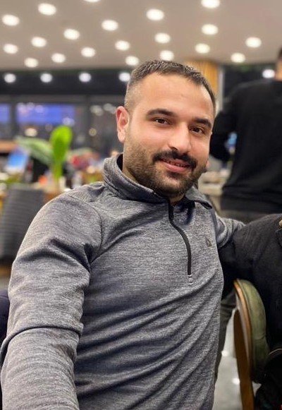 Otobüsle Hafif Ticari Araç Çarpıştı: 1 Ölü, 2 Yaralı