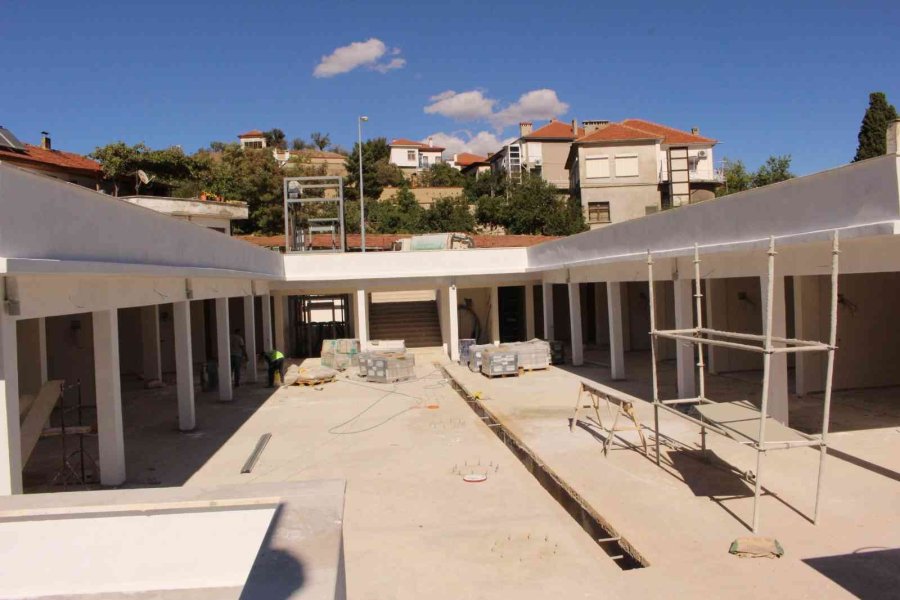 Elmalı Kadın Emeği Üretim Atölyesi’nin Yapımında Sona Yaklaşılıyor