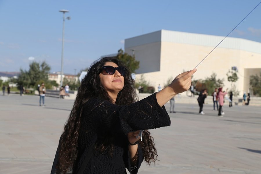 Asü’de Gökyüzü Uçurtmalarla Süslendi