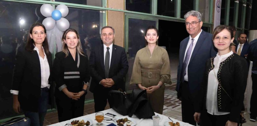 Erü’de ’rektör-akademisyen Buluşması’ Etkinliği Devam Ediyor