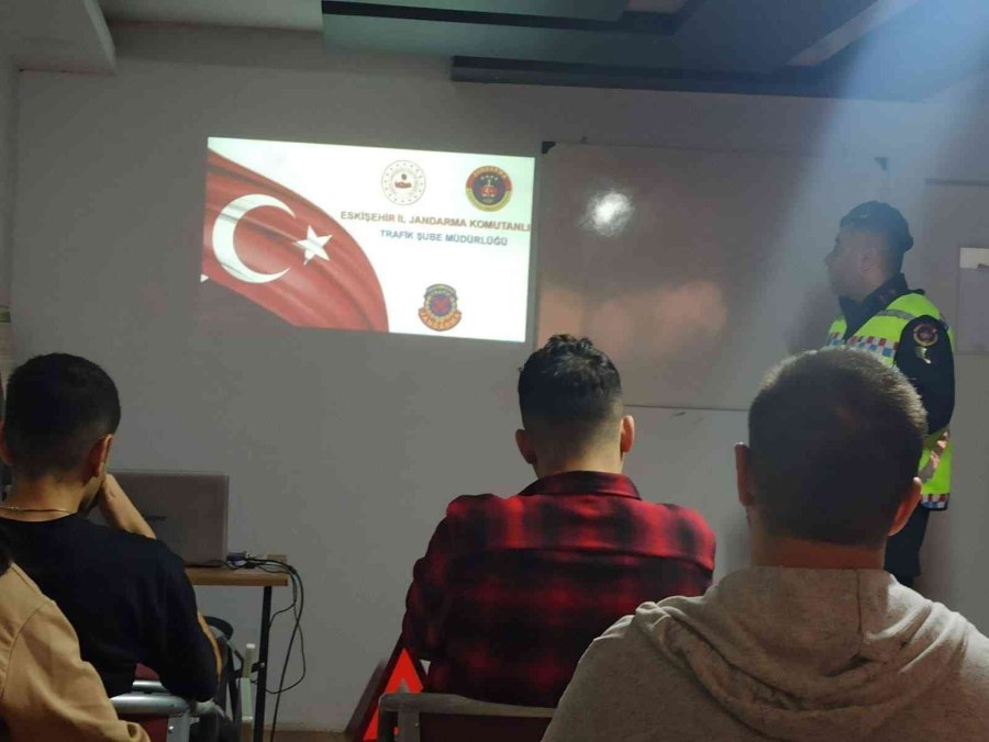 Sürücü Adaylarına Son Ders Jandarmadan