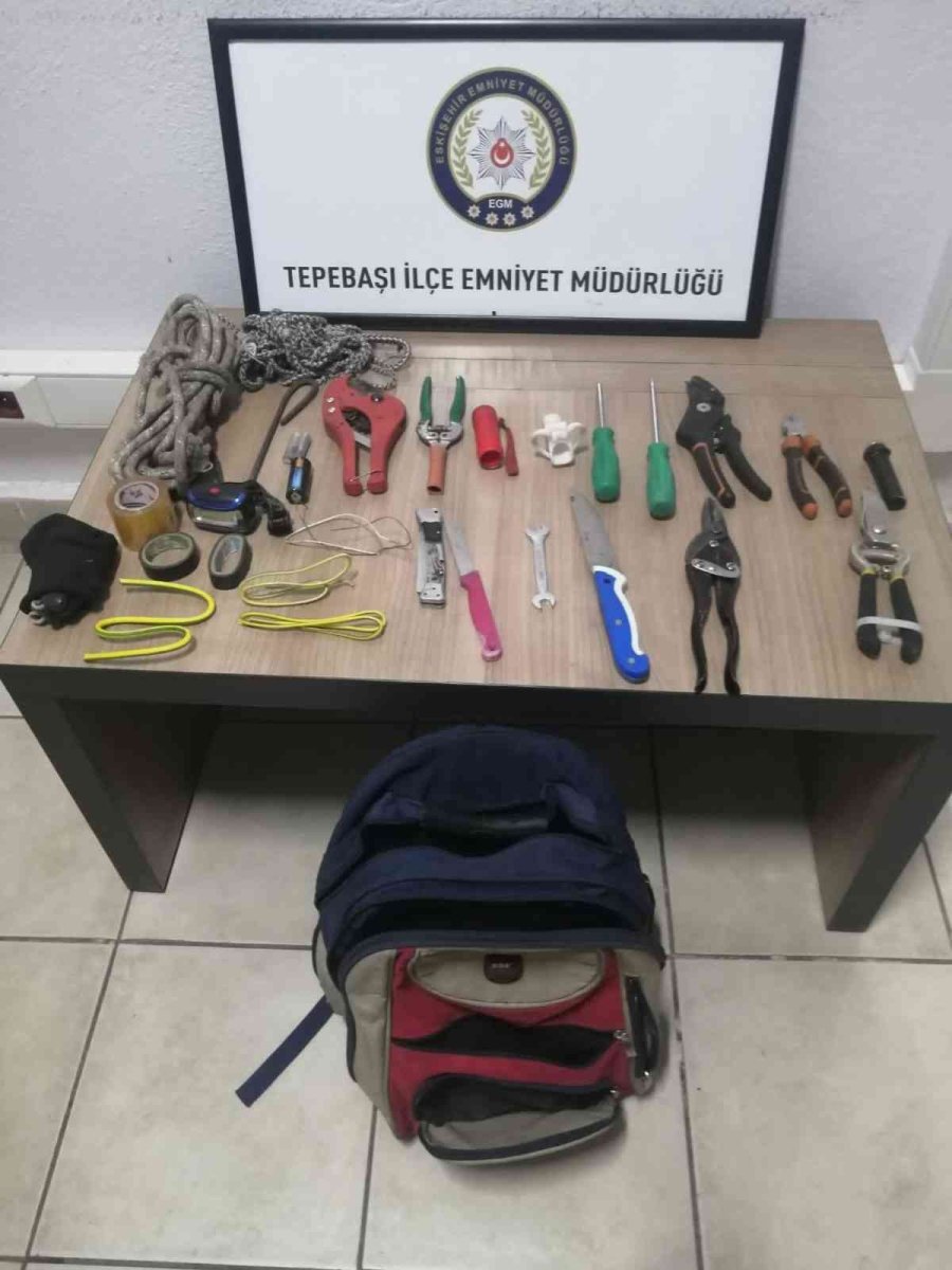 Suçüstü Yakalanan Kablo Hırsızları Tutuklandı