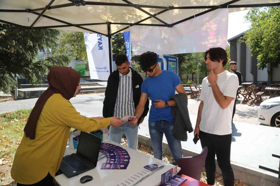 Rehberlik Ve Danışma Hizmetine Öğrencilerden Yoğun İlgi