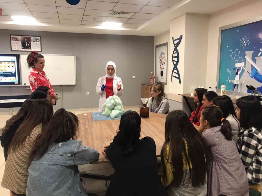 Büyükşehir’in Ödüllü Projesi Değer Gençlik’te Yeni Eğitim Öğretim Yılı Dersleri Başladı