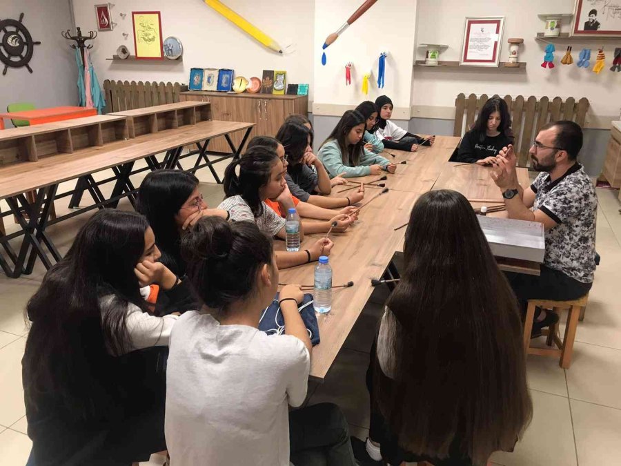 Büyükşehir’in Ödüllü Projesi Değer Gençlik’te Yeni Eğitim Öğretim Yılı Dersleri Başladı