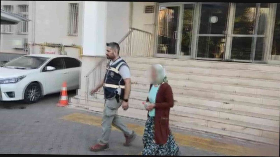 23 Yıl Kesinleşmiş Cezası Olan Kadın Yakalandı