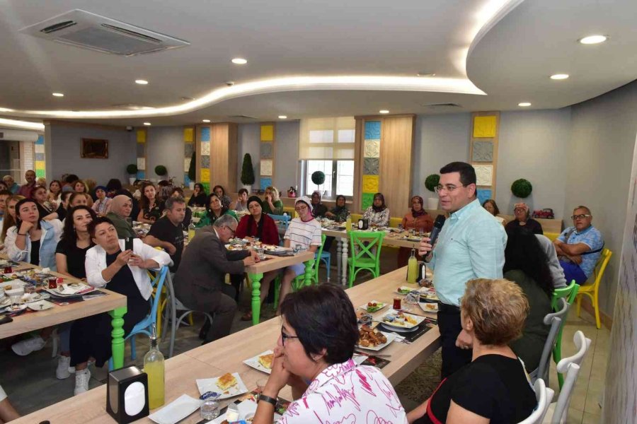 Tütüncü, Kadın Kooperatifleri İle Bir Araya Geldi