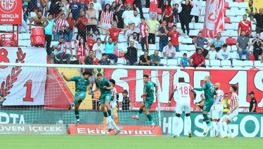 Spor Toto Süper Lig: Ft Antalyaspor: 0 - Konyaspor:0 (ilk Yarı)