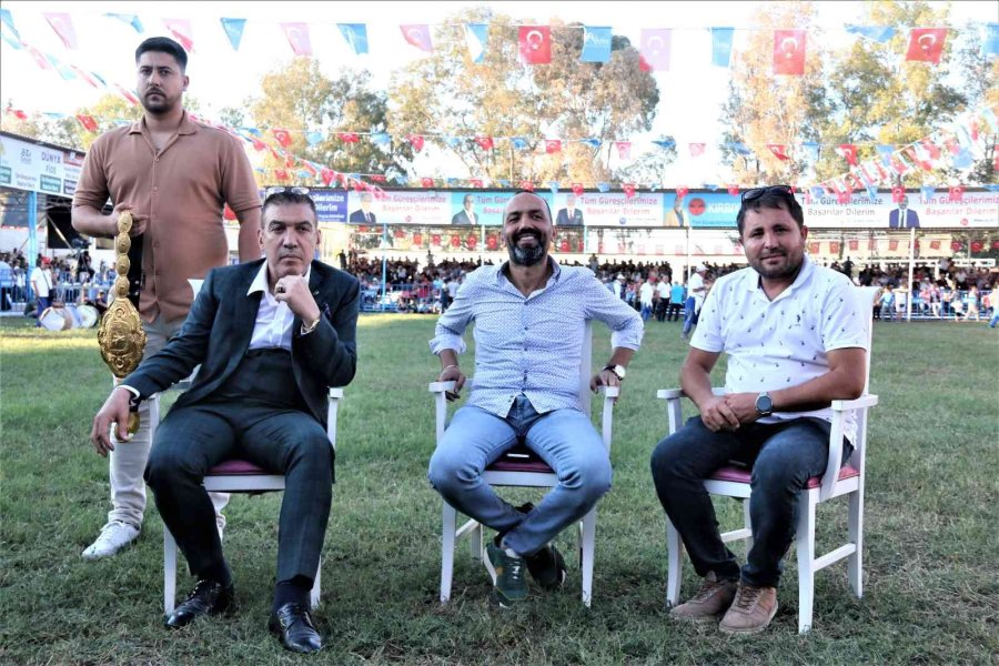 Aksu Belediyesi 7. Geleneksel Yağlı Pehlivan Güreşlerinde Başpehlivan Ali Gürbüz’ün