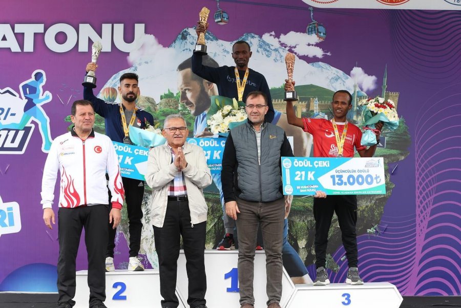 Uluslararası Kayseri Yarı Maratonu Tamamlandı