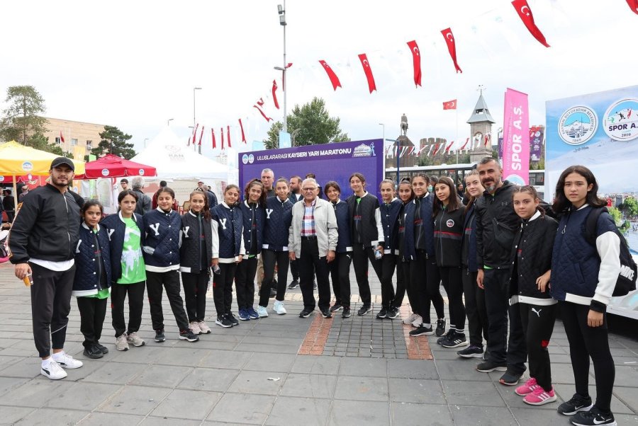 Uluslararası Kayseri Yarı Maratonu Tamamlandı