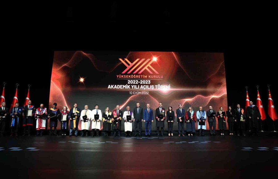 Cumhurbaşkanı Recep Tayyip Erdoğan’dan Erü’ye Ödül