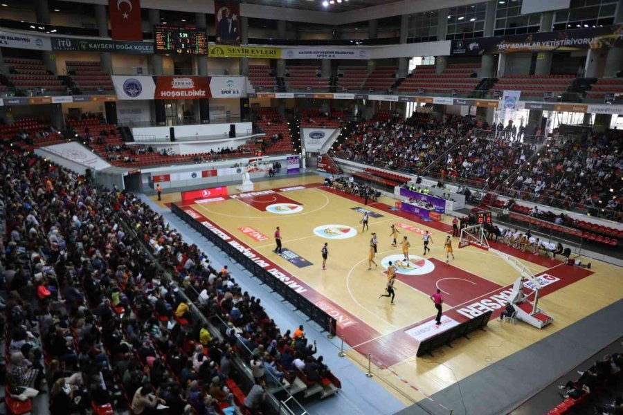 Melikgazi Kayseri Basketbol Takımı Beşiktaş’ı Yendi