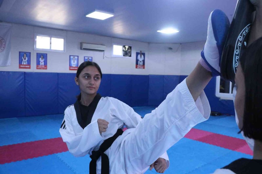 İkiz Kız Kardeşler Avrupa’yı Salladı, Şimdi Sıra Dünya Şampiyonluğu Ve Olimpiyatlarda