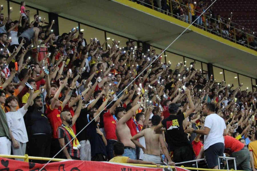 Kayserispor - Galatasaray Maç Biletleri Satışa Çıktı