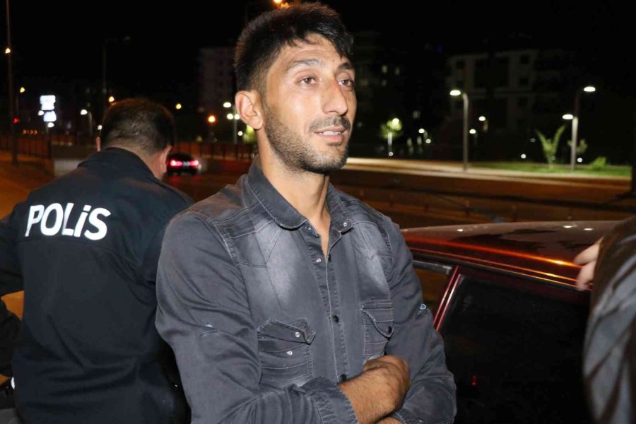 Ters Yola Girip Polisleri Peşine Taktı, Yakalanınca Helallik İstedi