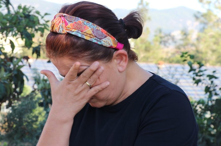 Öğretmen Şiddetine Maruz Kalan Otizmli Çocuğun Annesi Gözyaşlarına Hakim Olamadı