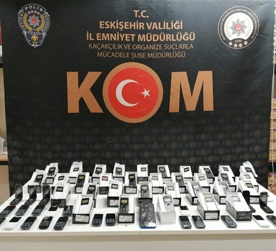 172 Adet Gümrük Kaçağı Cep Telefonu Ele Geçirildi