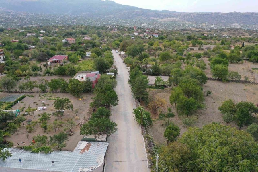 Hacılar’da Caddeler Modern Yüzüne Kavuşuyor