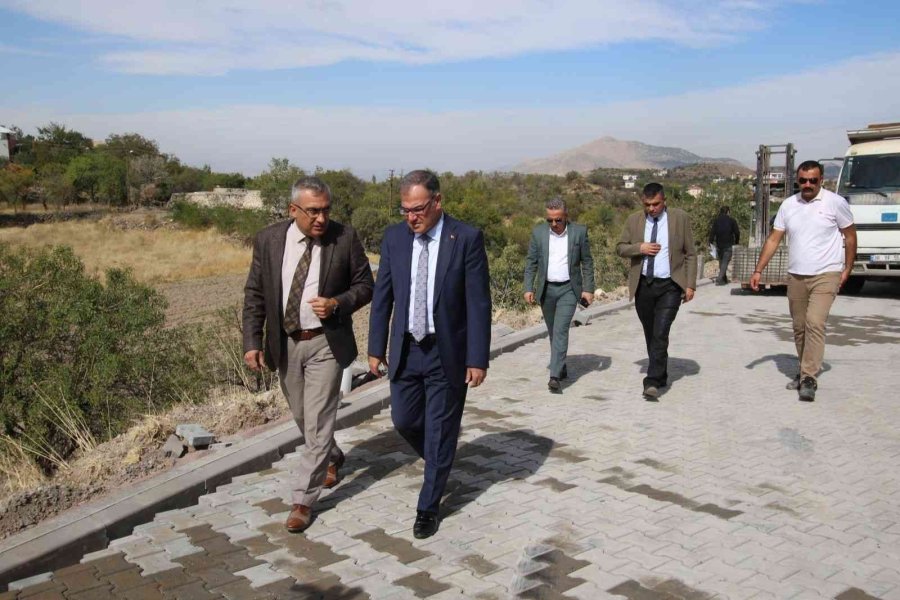 Hacılar’da Caddeler Modern Yüzüne Kavuşuyor