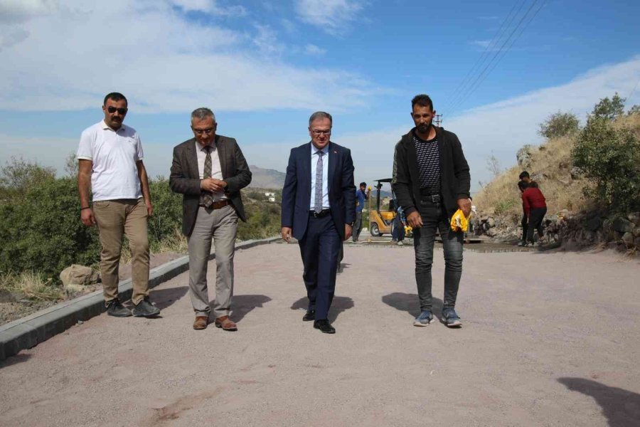 Hacılar’da Caddeler Modern Yüzüne Kavuşuyor