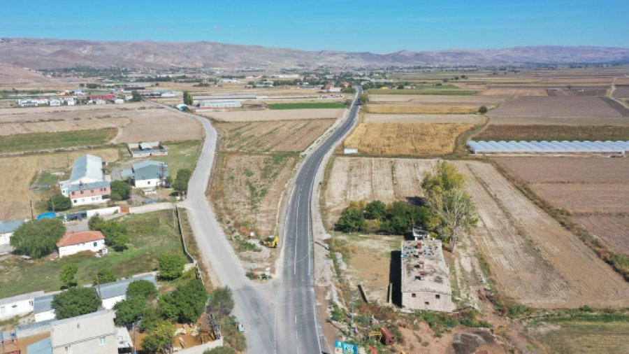 Başkan Çolakbayrakdar, “yatırımlarımızla Yeni Bir Şehir Kuruyoruz”